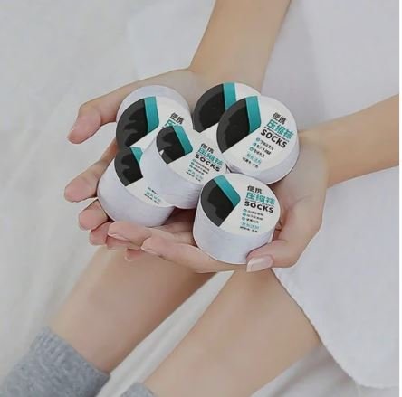 Disposable Travel Socks for Airplane & Outdoor Use – Hygienic Single-Use Foot Covers (1 Pair) - Image 4