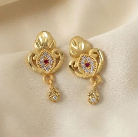 Ethnic Floral Motif Gold Stud Earrings with Stone Center & Elegant Drop Finish for Women - Image 2