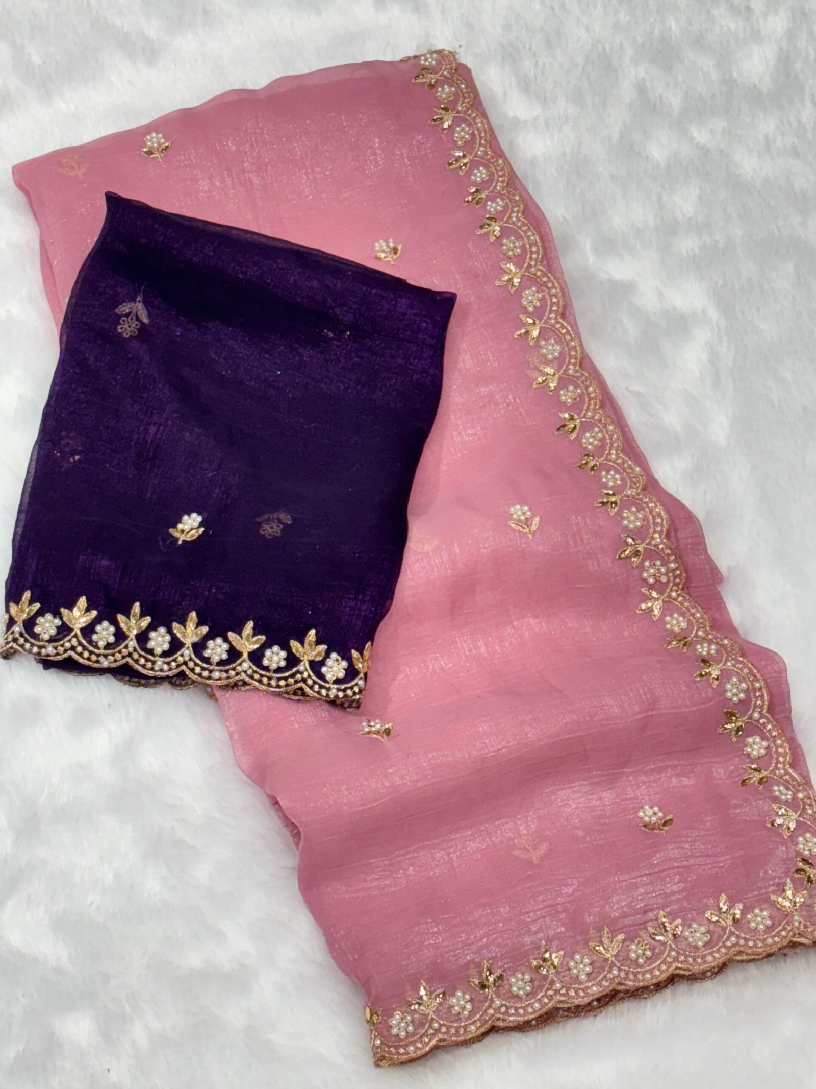 Divine Beads Zari Embroidery Saree - Image 2